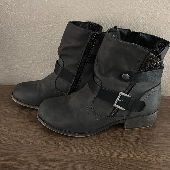Women’s Maurice’s Boots, 7M, Black - Picture 3 of 8